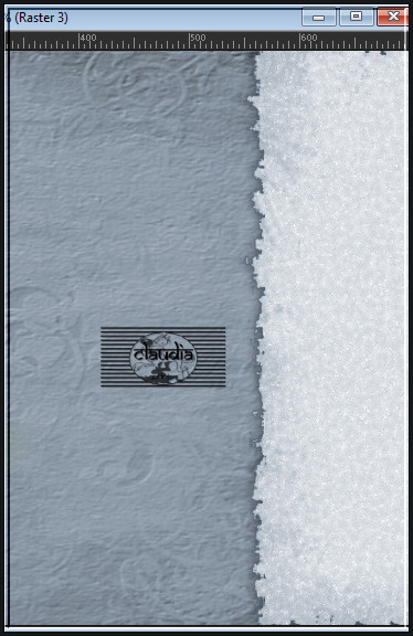 Plaats het element naar rechts toe, tot je ongeveer 2 cm á 2,5 cm over hebt :